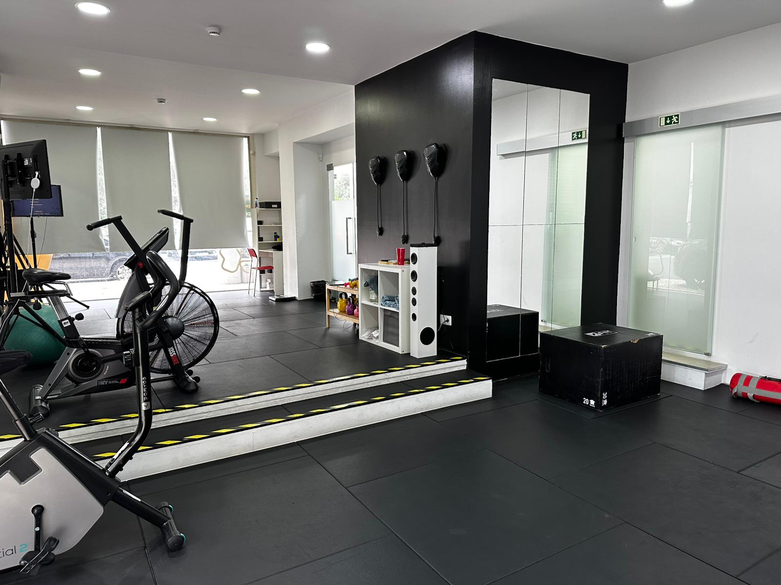 TechBody Restelo, Lisboa, Portugal - Treino com Eletroestimulação