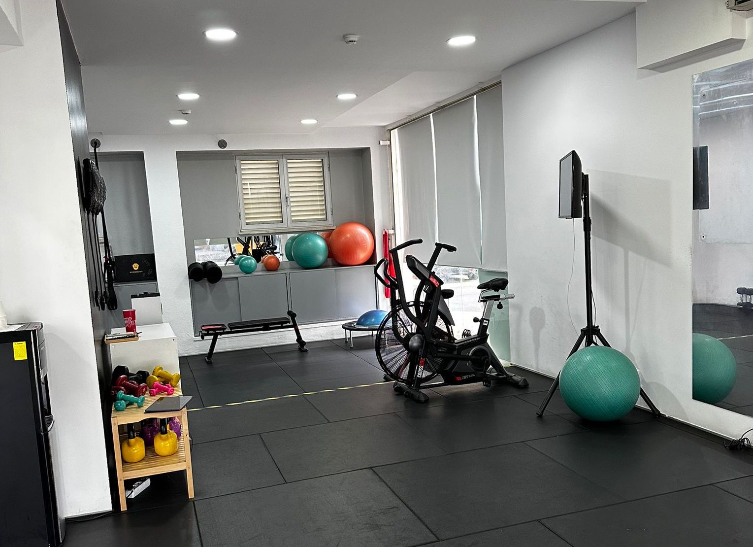 TechBody Restelo, Lisboa, Portugal - Treino com Eletroestimulação