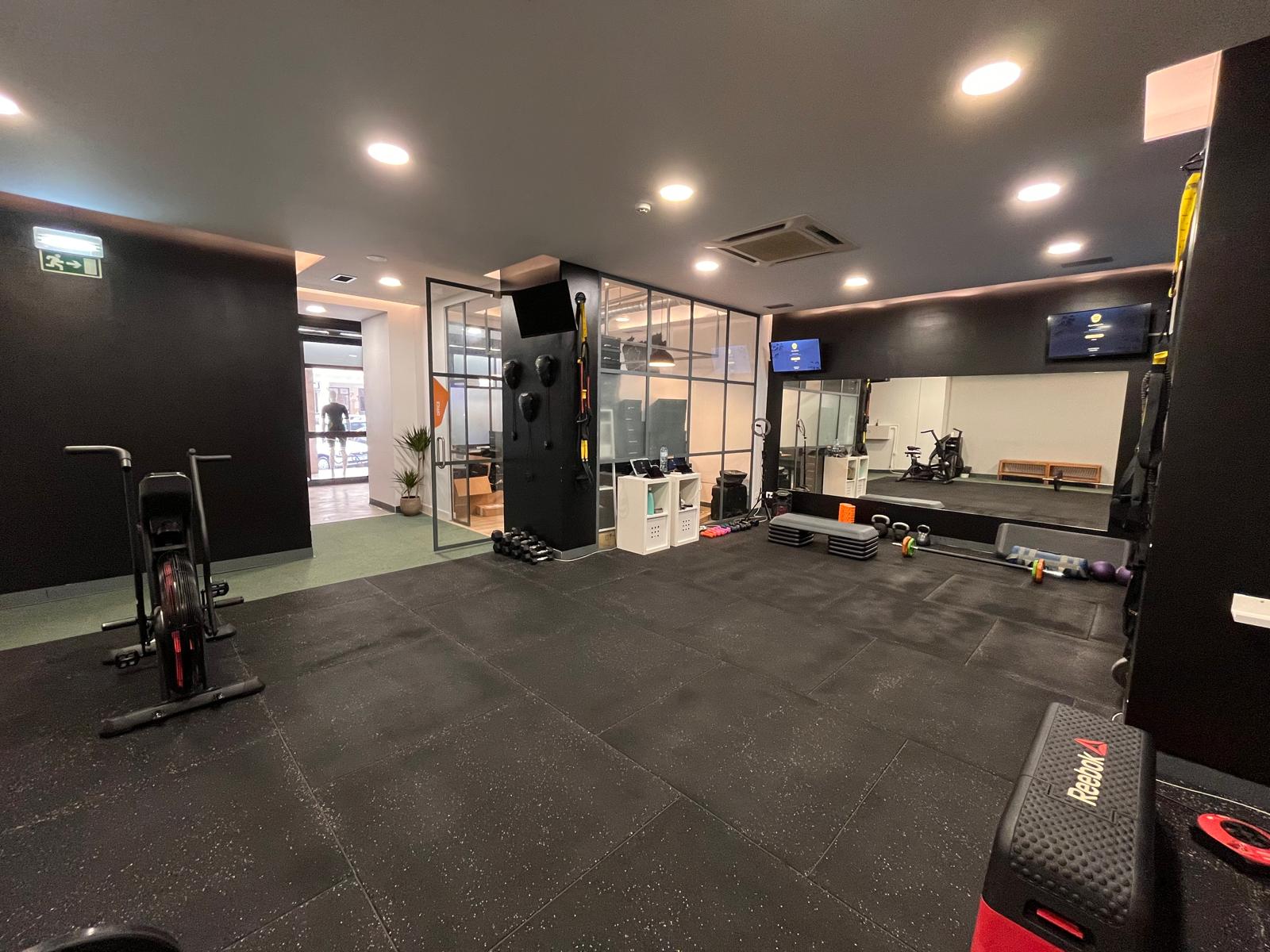TechBody Telheiras, Lisboa, Portugal - Treino com Eletroestimulação