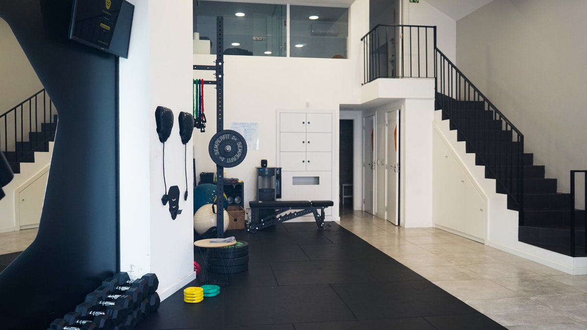 TechBody Colinas do Cruzeiro, Lisboa, Portugal - Treino com Eletroestimulação