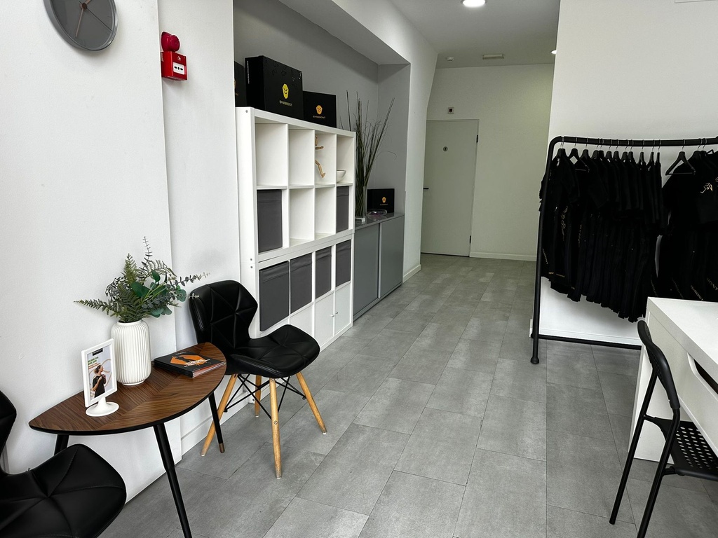 TechBody Restelo, Lisboa, Portugal - Treino com Eletroestimulação