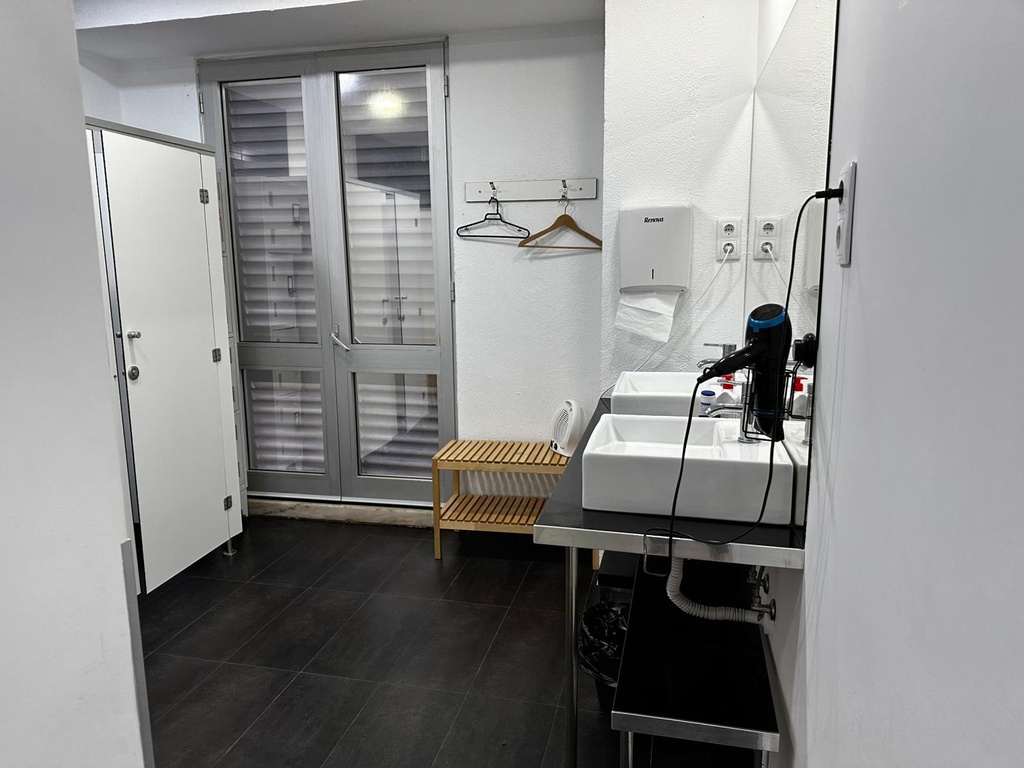 TechBody Restelo, Lisboa, Portugal - Treino com Eletroestimulação