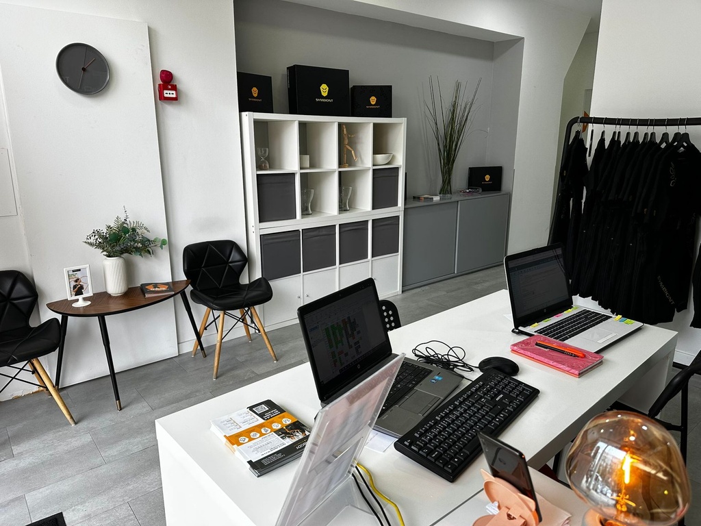 TechBody Restelo, Lisboa, Portugal - Treino com Eletroestimulação